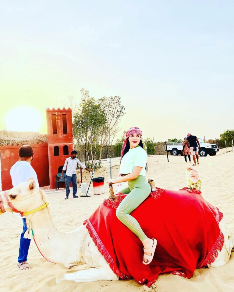 Best yoga teacher in Dubai.