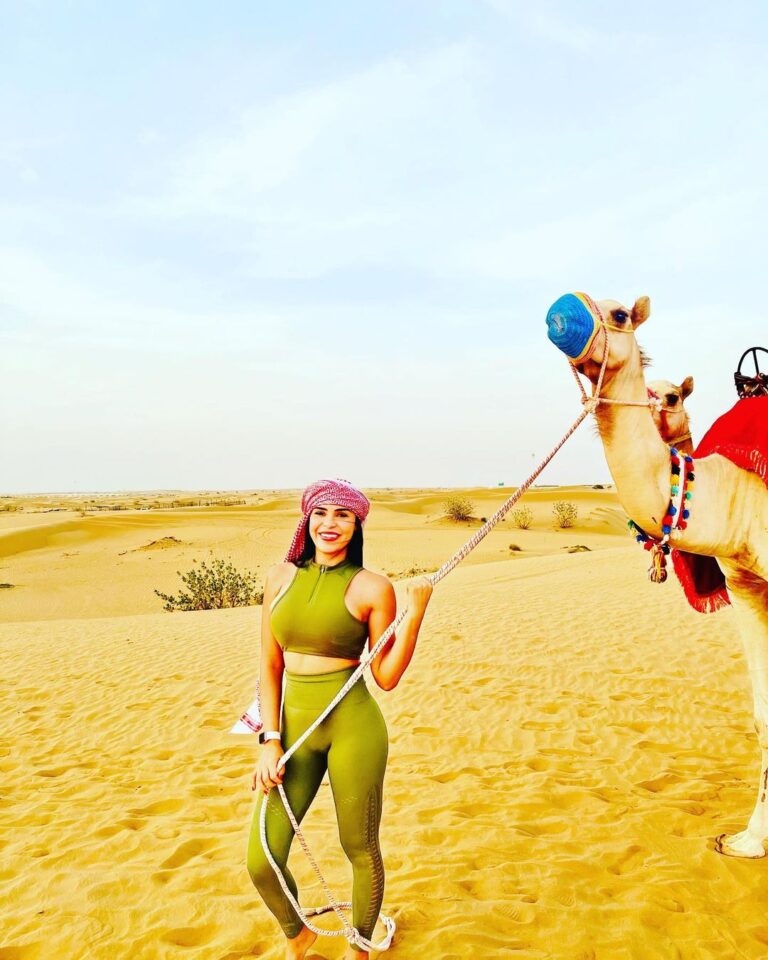 Best yoga teacher in Dubai.